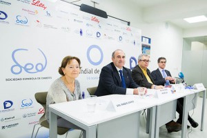 141114_dmd14_001_2989