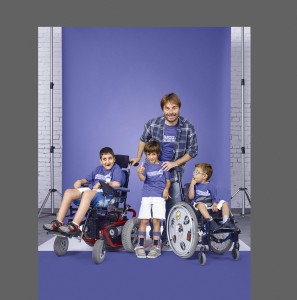 Cartel "En marcha por la parálisis cerebral"