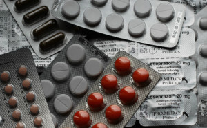 Que diferencia a un medicamento sujeto a prescripcin de otro que no lo esta