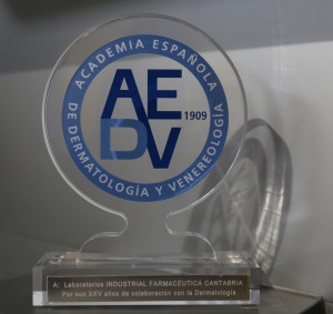 Cantabria-Labs-Premio-AEDV