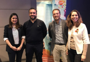 Rosario Cáceres, junto al resto a miembros de