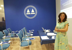 Adela Bueno, momentos antes de dar comienzo la Jornada