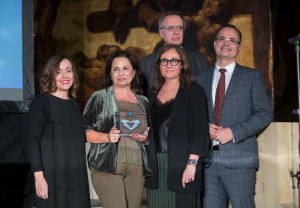 La dermatóloga María Teresa Arguisjuela ha sido la galardonada en esta edición