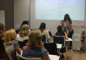 Aude Peyrefiche, durante el taller organizado por Asefarma en Expofarma