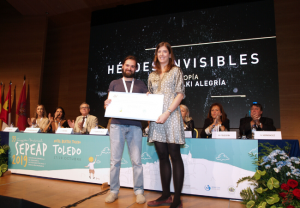 El Dr. Ignacio Alegría y Arantxa Sainz de los Terreros