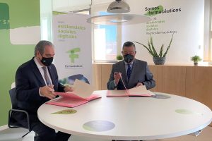 Jesús Aguilar y Óscar Castro en un momento de la firma feb (002)
