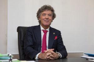 Miguel Ángel García, presidente del COF de la Rioja
