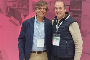 De izquierda a dercha, Francesc Balletbó, director general de Acofarma, y Javier Vinzia, gerente de Banco Farmacéutico