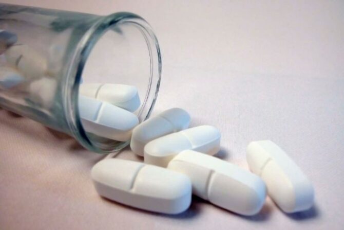 medicamentos genéricos esenciales