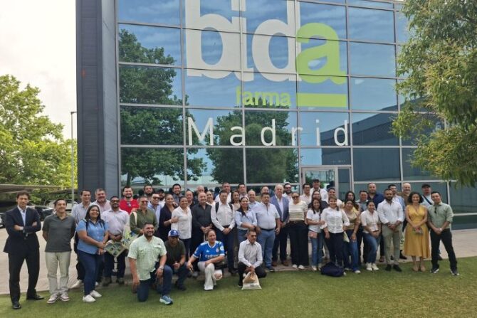 modelo cooperativo farmacéutico
